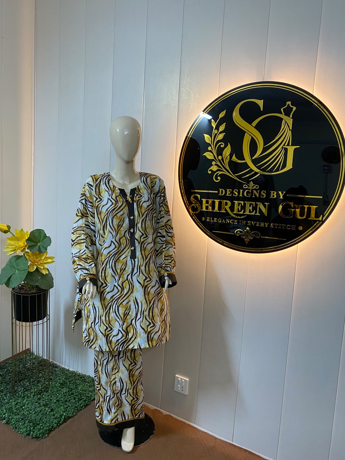 Chita print baggy-style coord set in premium Lawn Fabric