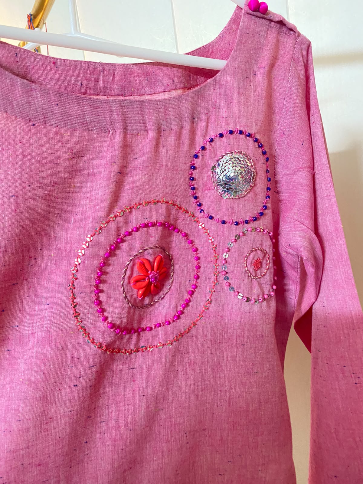 Pink straight-cut shirt with hand embellishment - Image 7