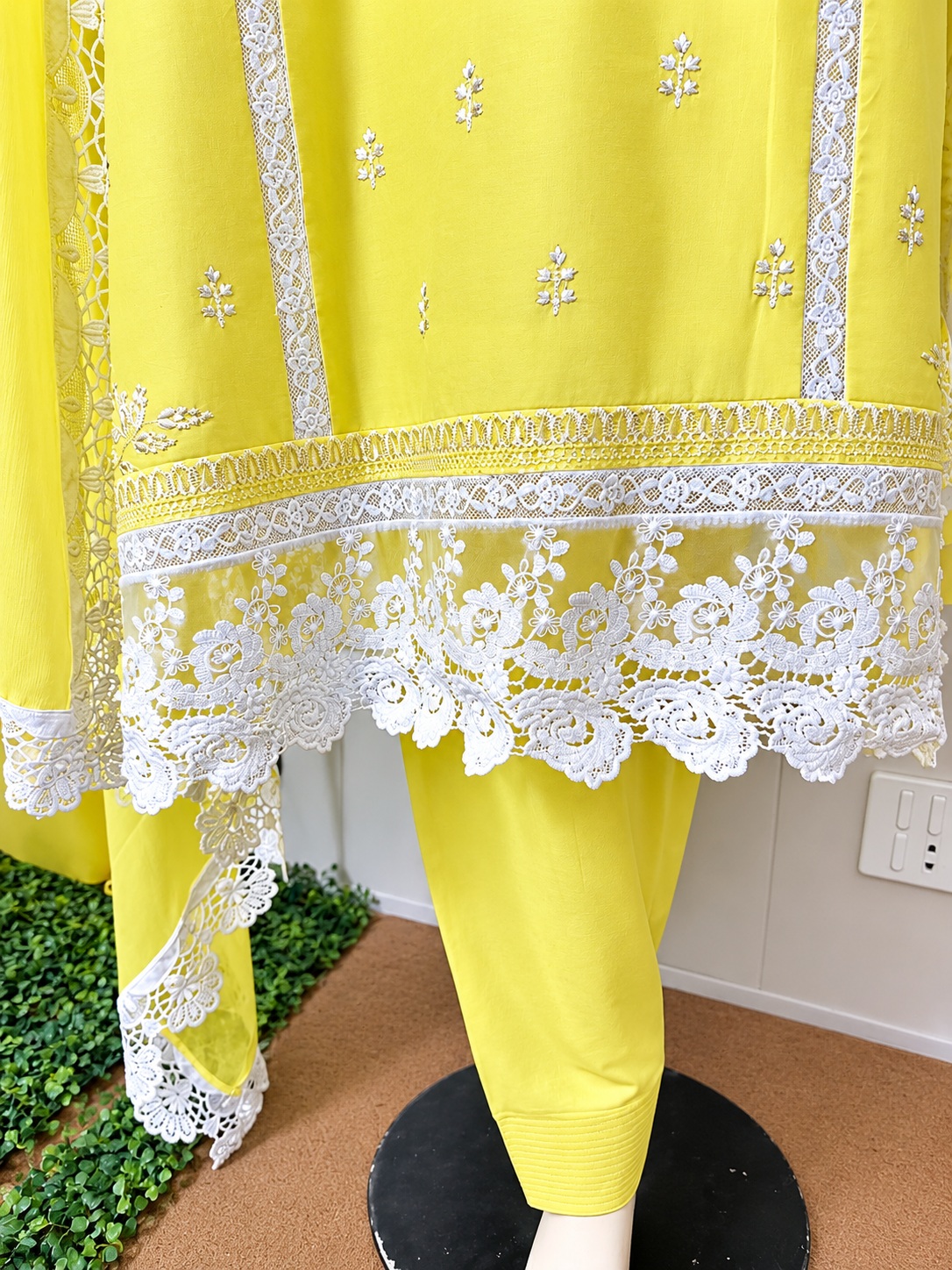 Yellow Shalwar Suit with delicate milky-white lace in cambric Cotton Fabric - Image 2