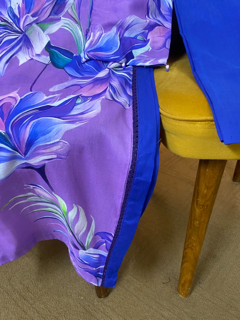Floral Long straight shirt in pure Lawn Fabric - Image 10