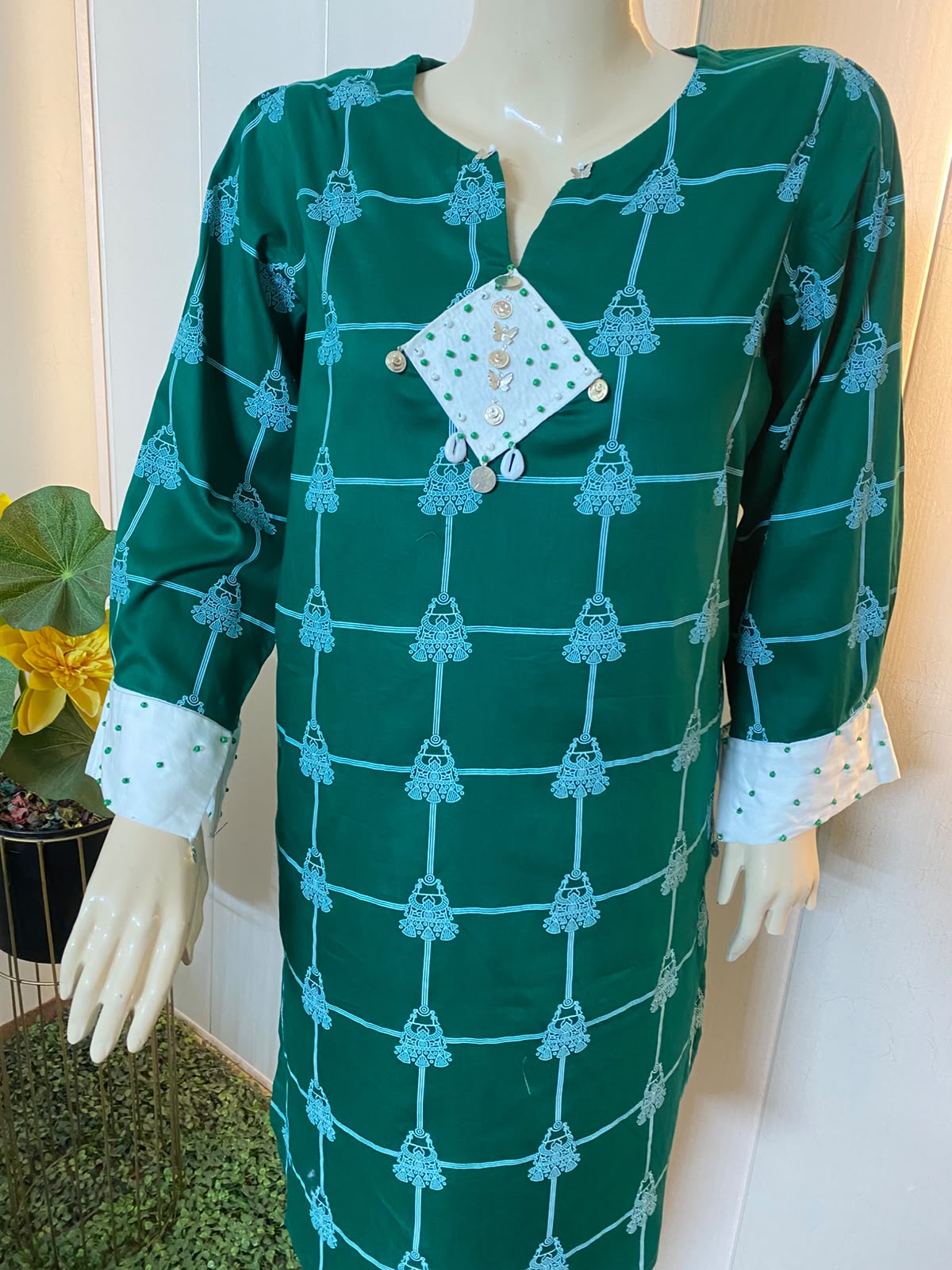Green and white khaddar with hand embellishment - Image 7